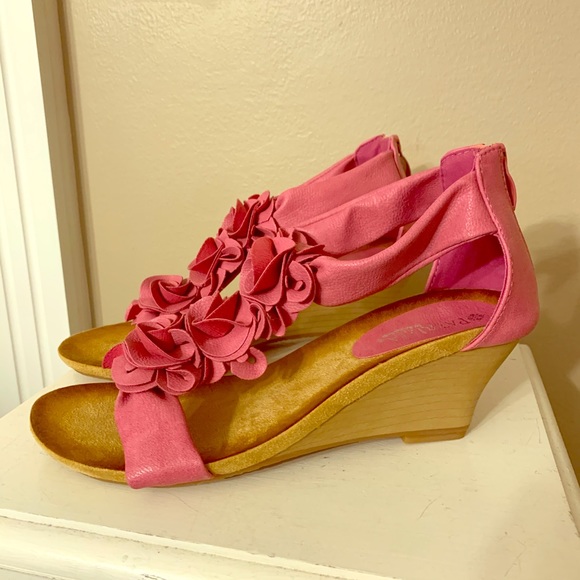 Patrizia Shoes - Patrizia Fuschia Floral Wedge Sandals